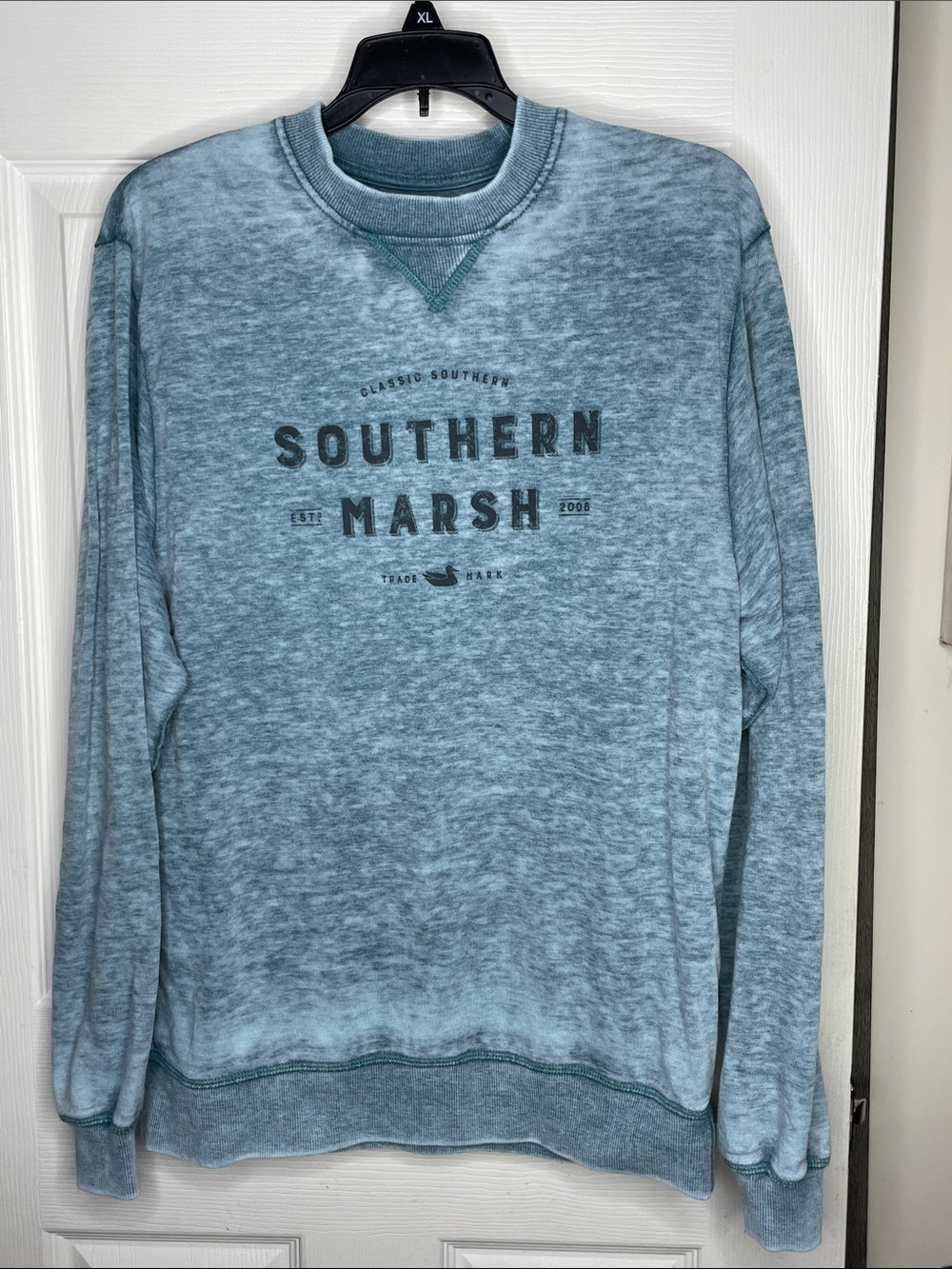 Southern Marsh Heathered Light Blue Men's Crewneck Sweatshirt. Size XS